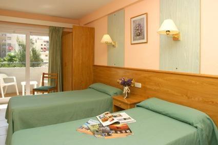 Kontiki Playa Hotell Playa de Palma  Rum bild
